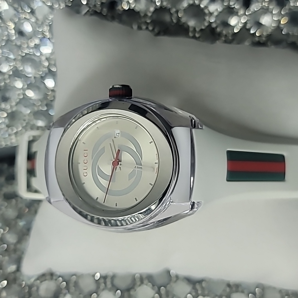 Gucci watch - Picture 3 of 4